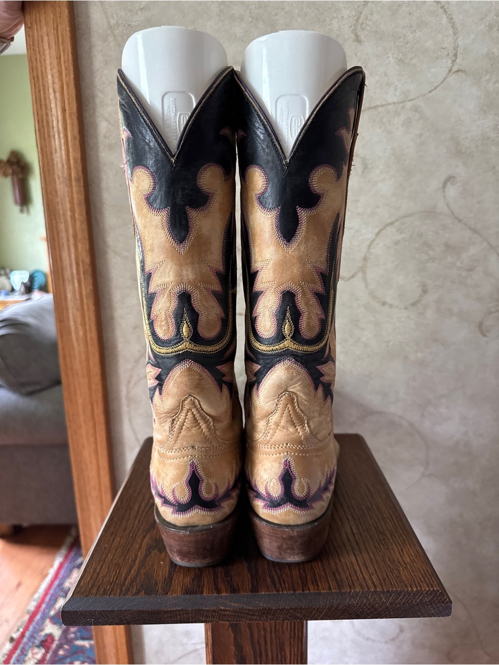 Rare Lucchese Tan and Black Leather Cowboy Boots - Picture 3 of 10
